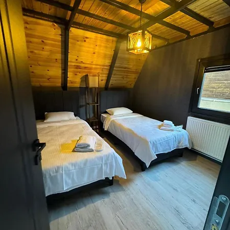 Club Armada Bungalow *