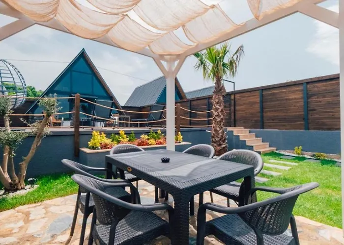 Club Armada Bungalow *